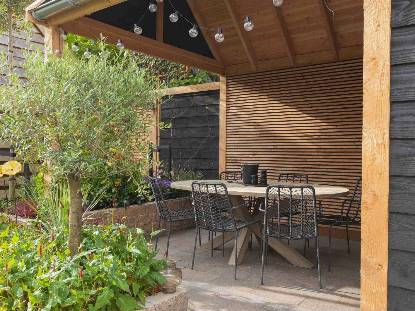 Douglas Rhombusprofielplank Triple 2.5 x 14 cm (25 x 140 mm) Zwart - Lengte 400 cm - Afbeelding 2